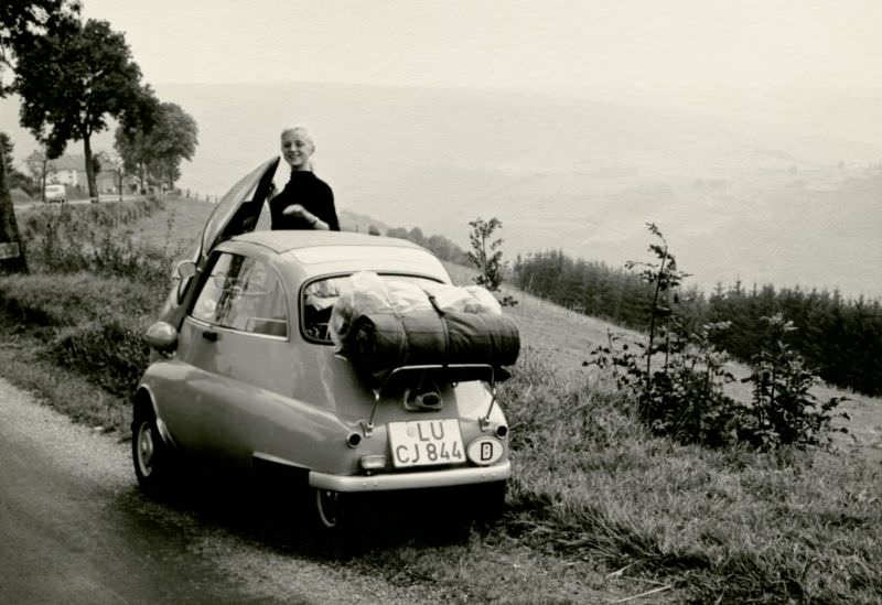 The Isetta: The Unique Microcar from the 1950s that was too ahead of its time Vehicles &; Transporta