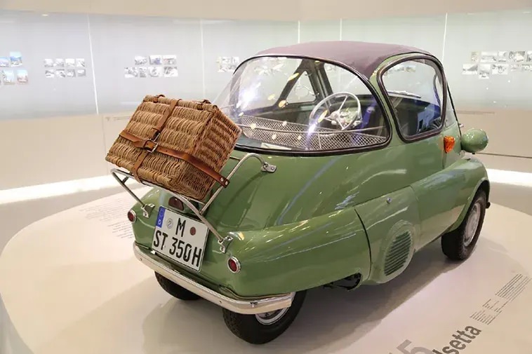 The Isetta: The Unique Microcar from the 1950s that was too ahead of its time Vehicles &; Transporta