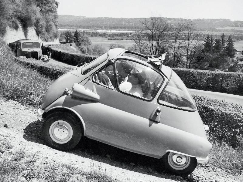 The Isetta: The Unique Microcar from the 1950s that was too ahead of its time Vehicles &; Transportat