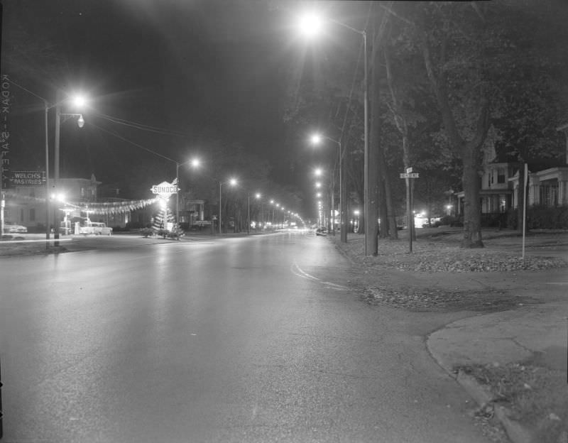#26 Lincoln Way E at 10th St SE, Massillon, Ohio, 1960s