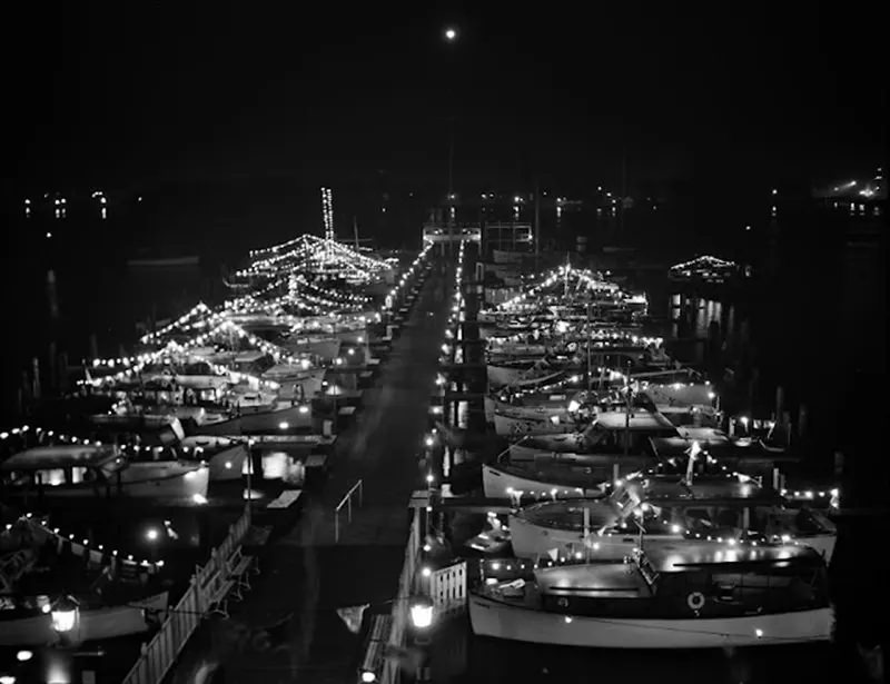 #2 Cabin cruisers and sailboats decorated with lights, 1940
