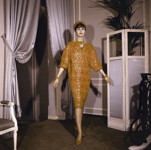 #3 0Silk moiré evening gown by Yves Saint Laurent for Christian Dior. Fall-Winter 1958-1959.