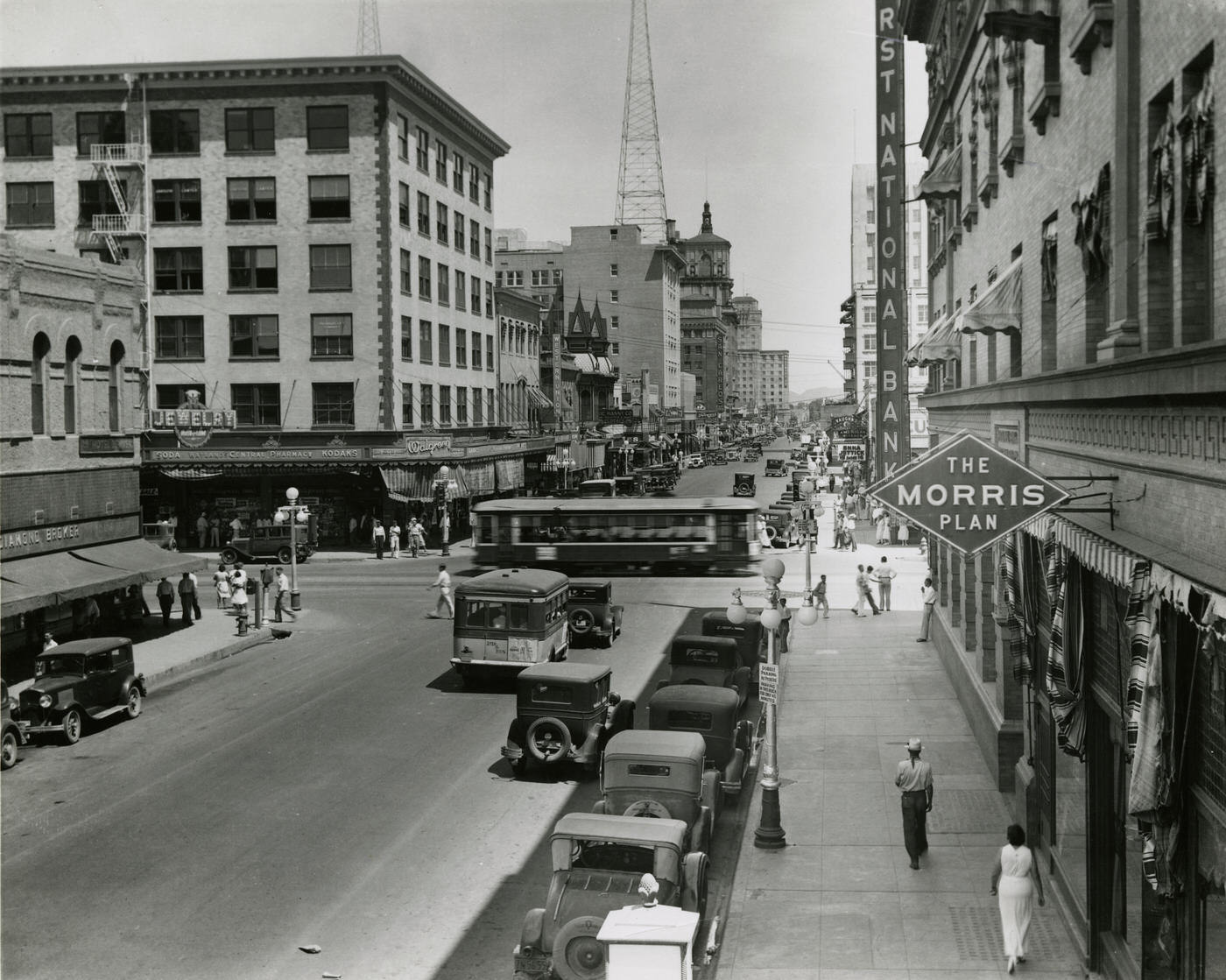 #106 Intersection of Central Ave. and Washington St., 1930s