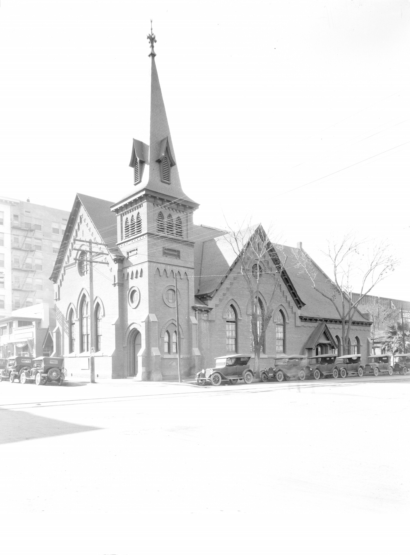 #134 Central Methodist Church Building Exterior, 1930s. Central Methodist was located on the southwest corner of Central Avenue and Monroe Street.