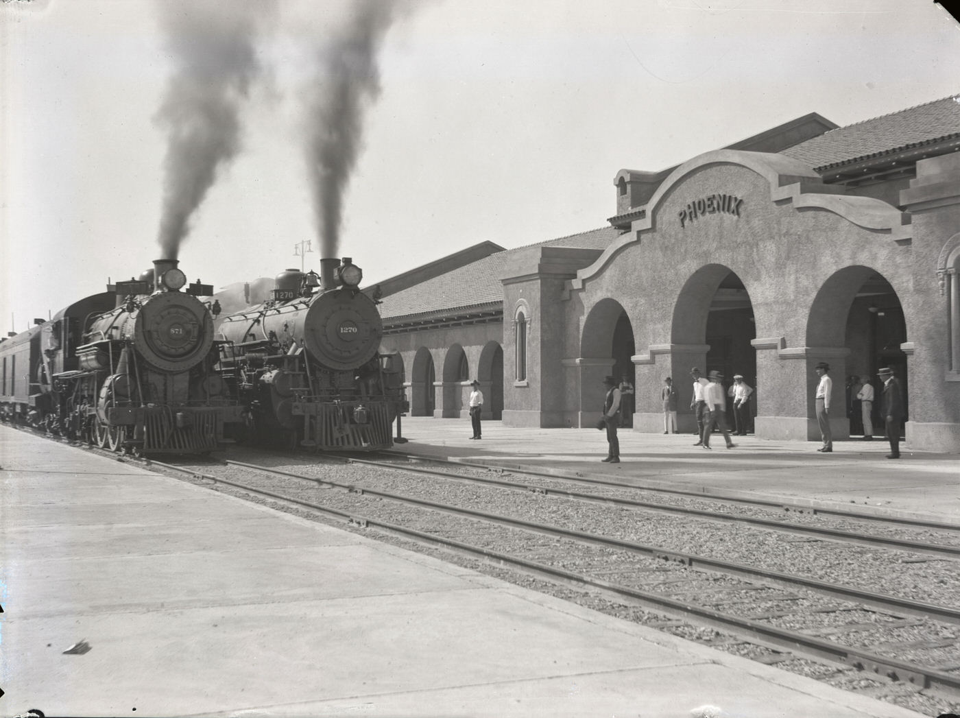 #175 Union Station From the Rail Side, 1930s