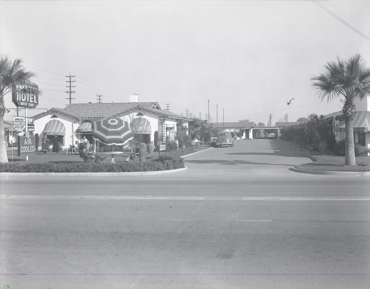 #3 King’s Rest Hotel Motor Court, 1930s