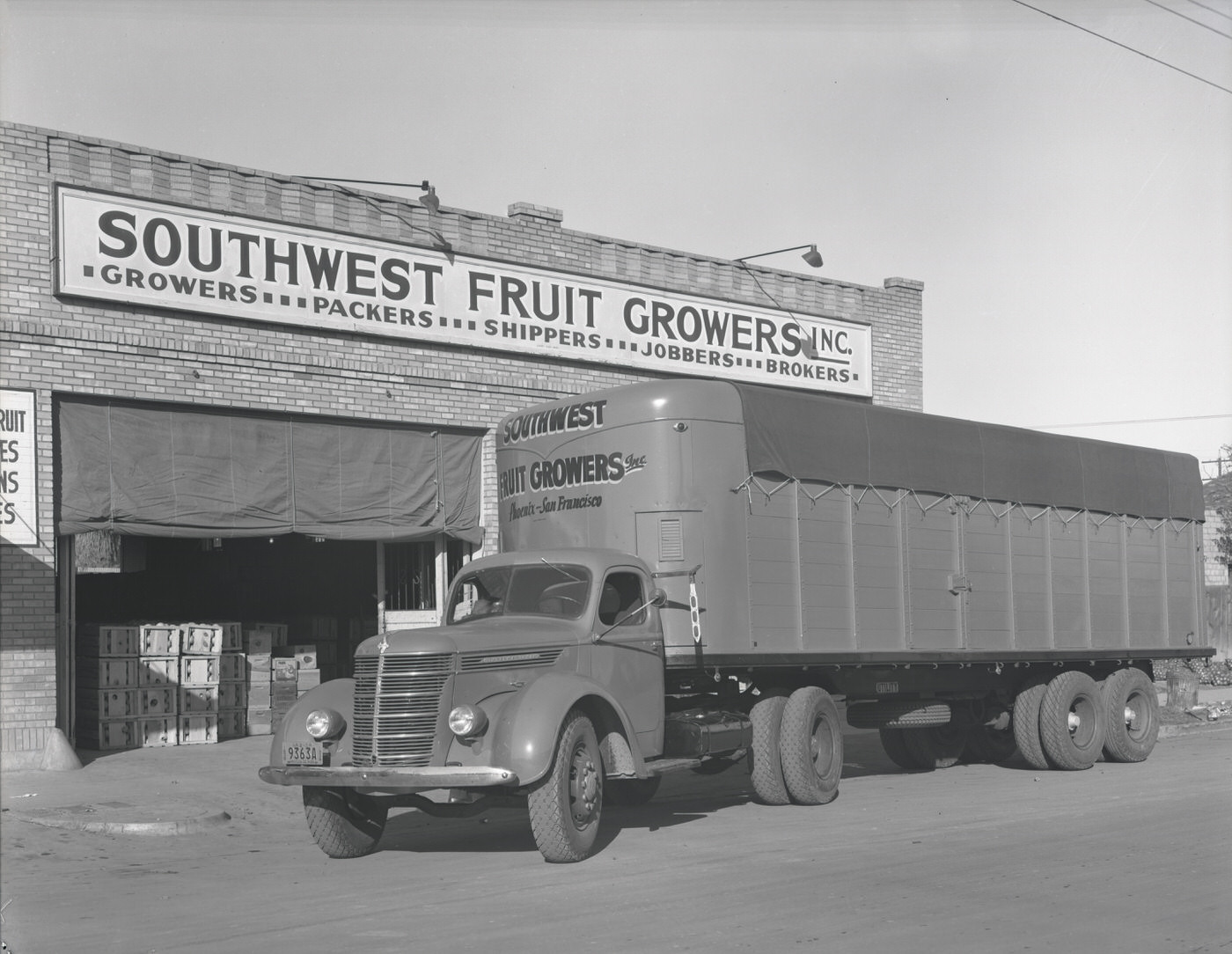 #7 Southwest Fruit Growers Building Exterior and Truck, 1930s