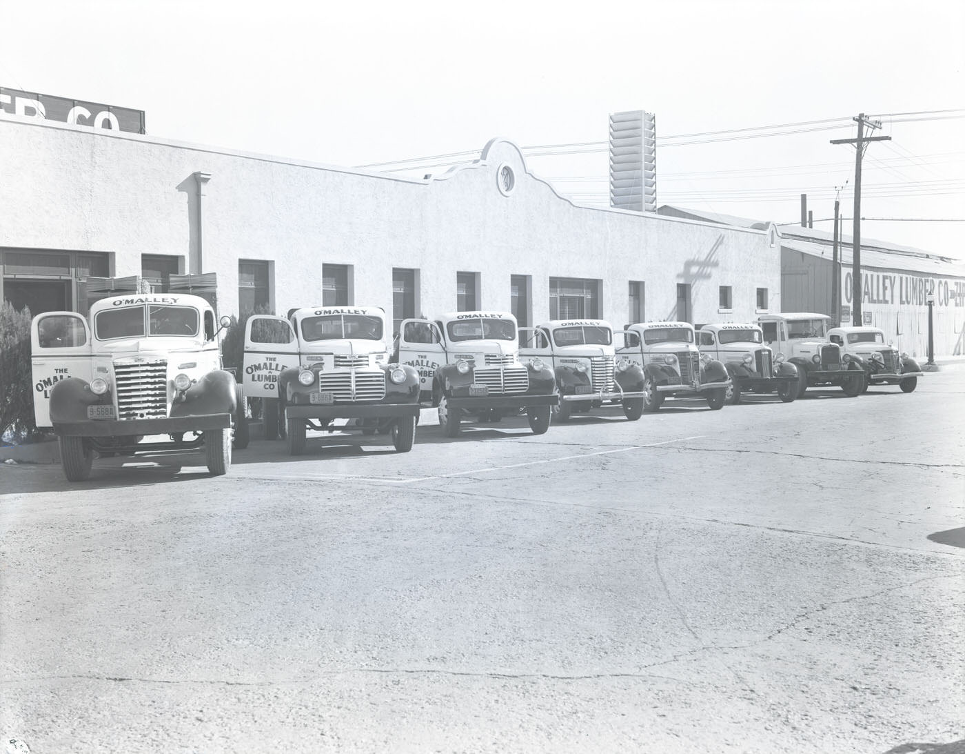 #10 O’Malley Lumber Co. Trucks, 1941
