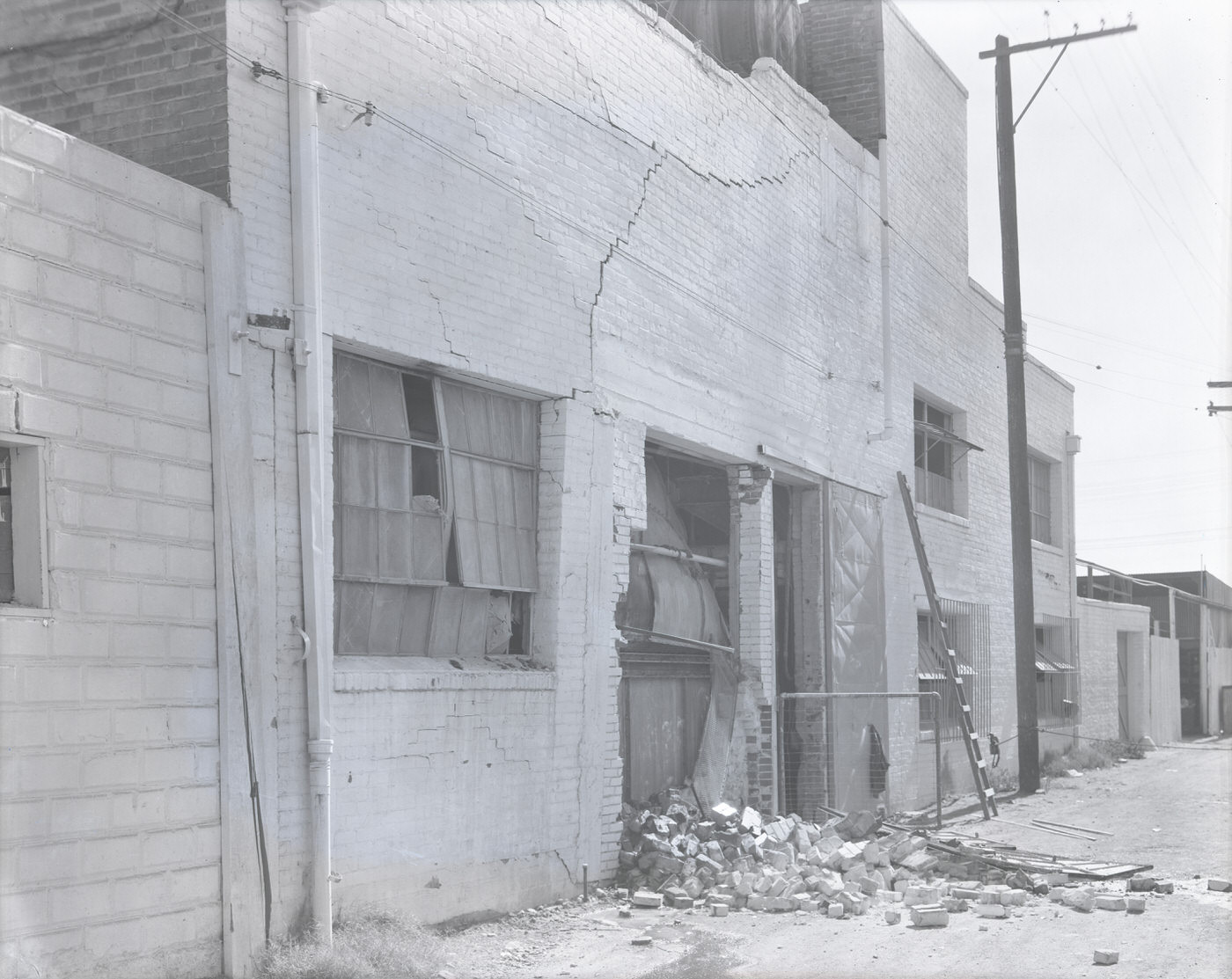 #51 McKean’s Co. Damaged Building, 1943