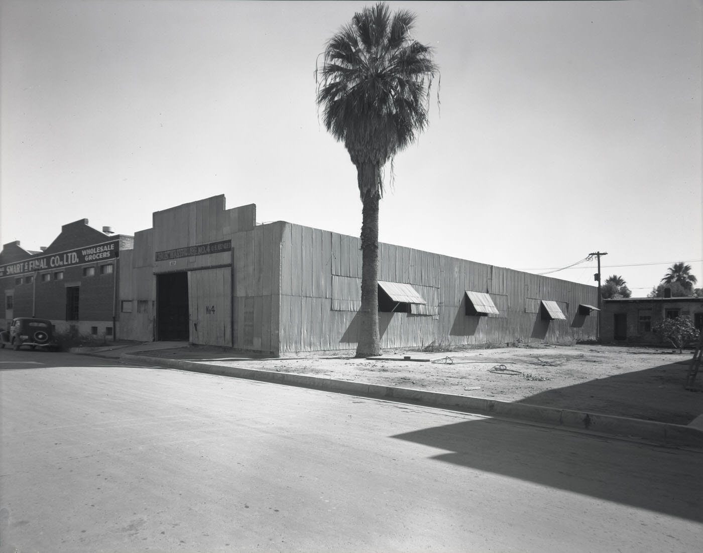 #11 Arizona Distributing Co. Building, 1944