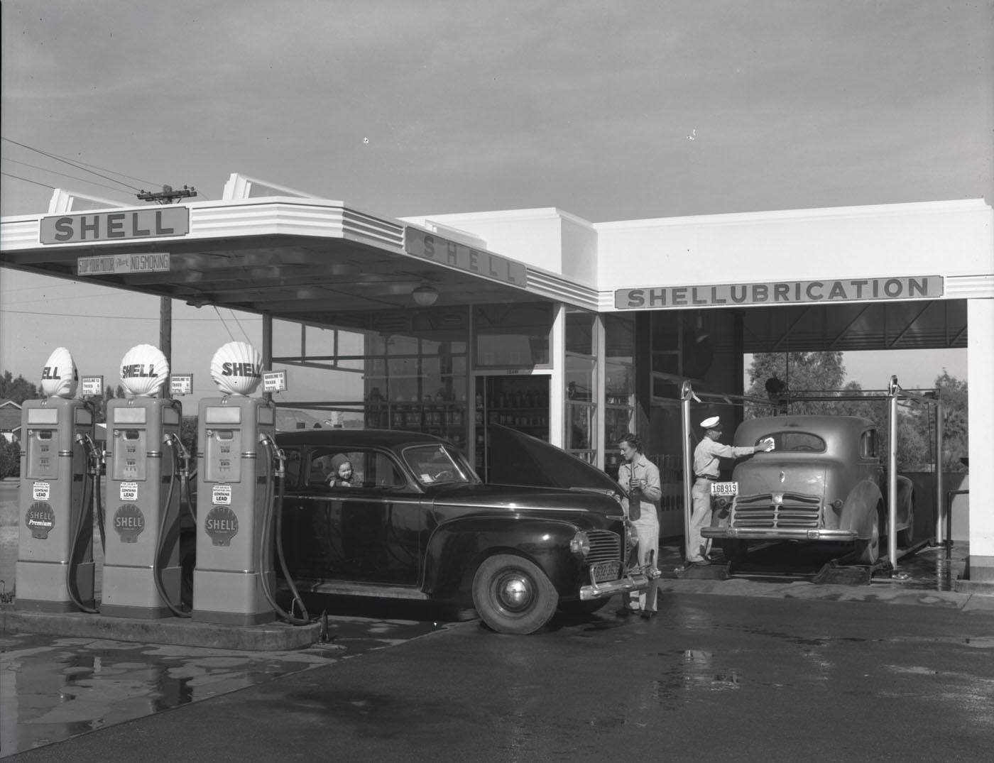 #6 Shell Oil Co. Service Station Exterior , 1944
