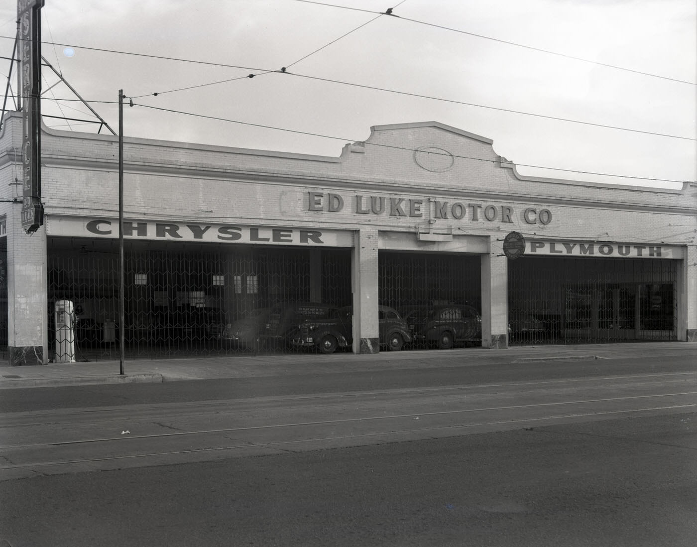 #14 Ed Luke Motor Co. Building Exterior, 1945