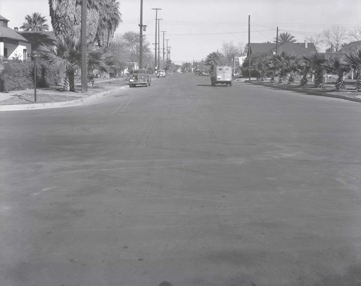 #9 Street Scene: N. 2nd St. and E. Pierce Street, 1946