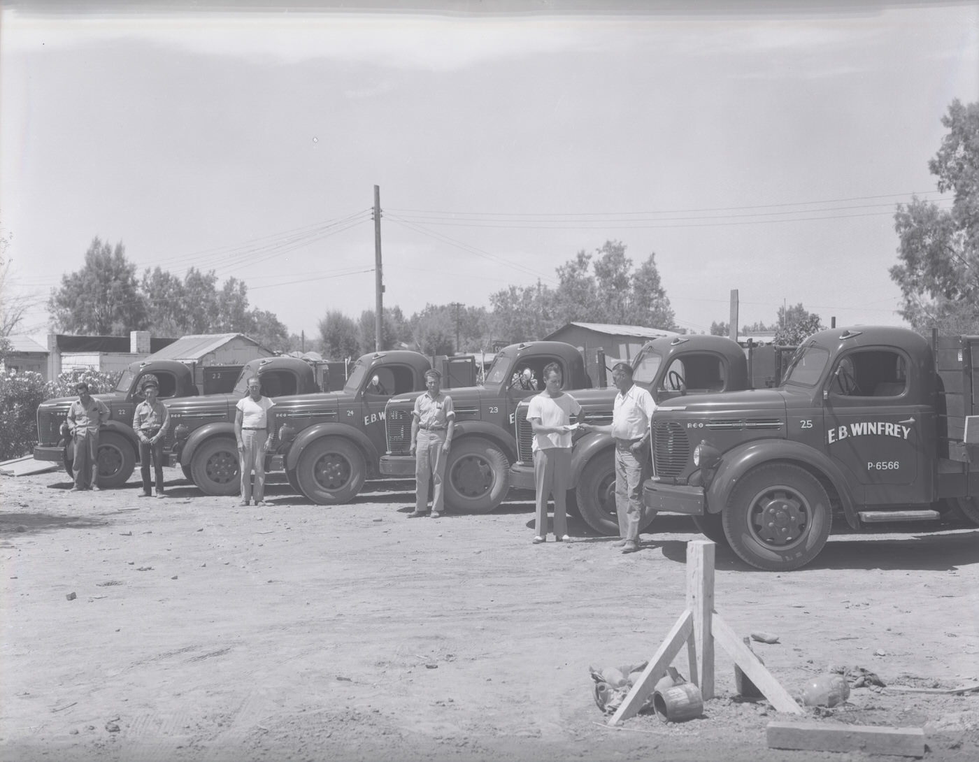 #31 E. B. Winfrey Truck Fleet, 1946