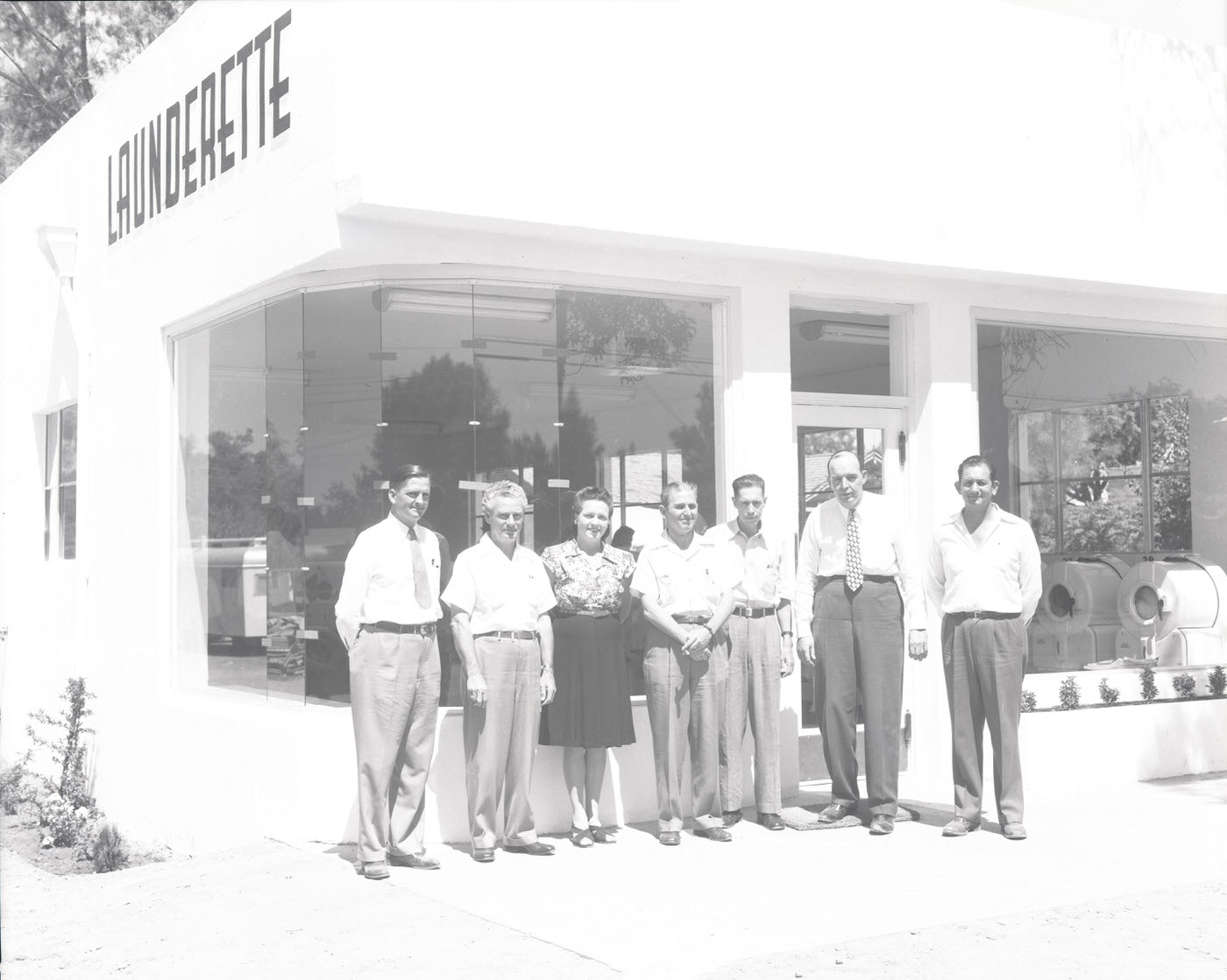 #34 People Standing in Front of Laundrette, 1946