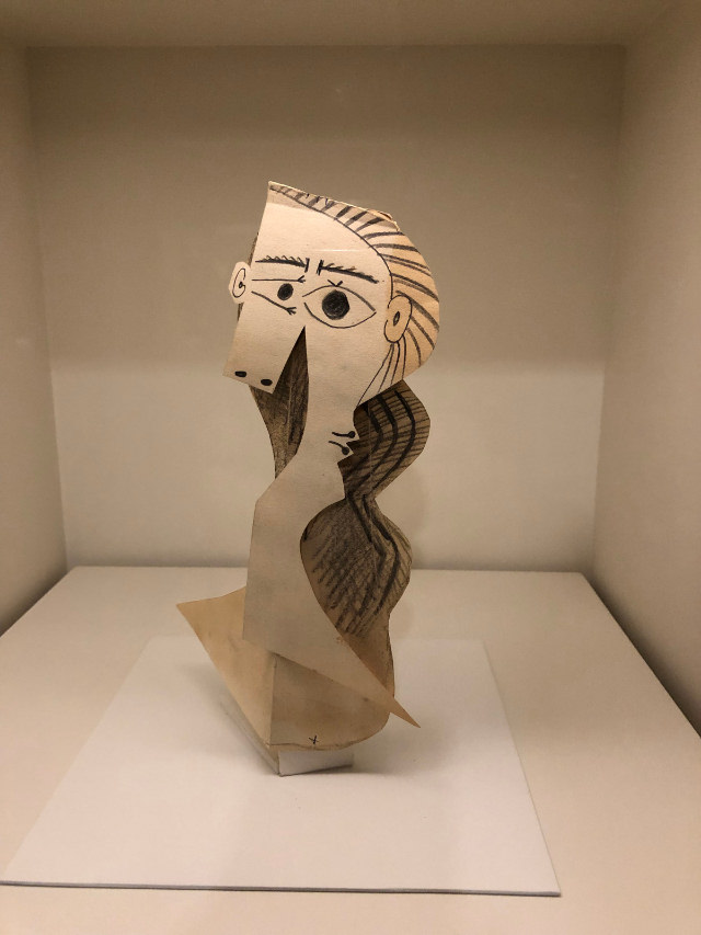 #9  Paper Mosaics: Picasso’s Rare Cut-Paper Artworks #9 Artworks