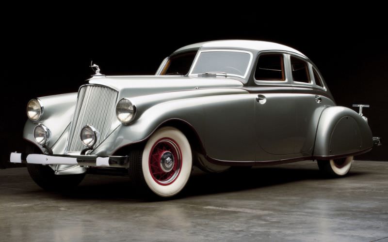 The Glistening Beauty: The Pierce-Arrow Silver Arrow of the 1930s Vehicles &; Transportation
