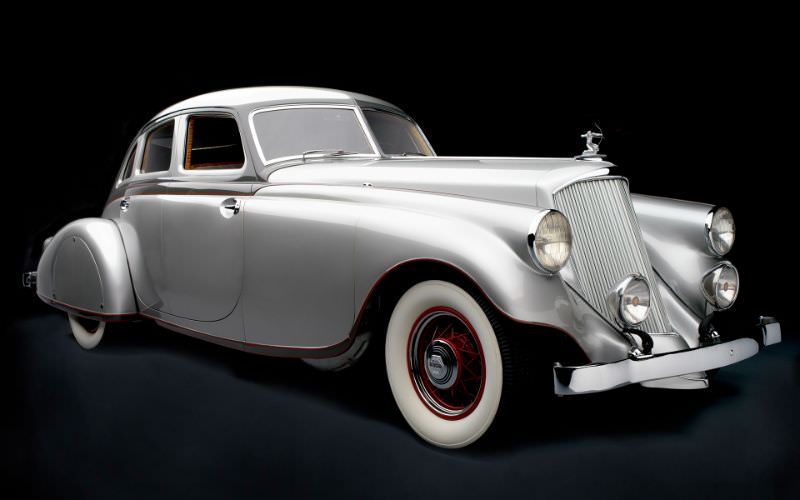 The Glistening Beauty: The Pierce-Arrow Silver Arrow of the 1930s Vehicles &; Transportation