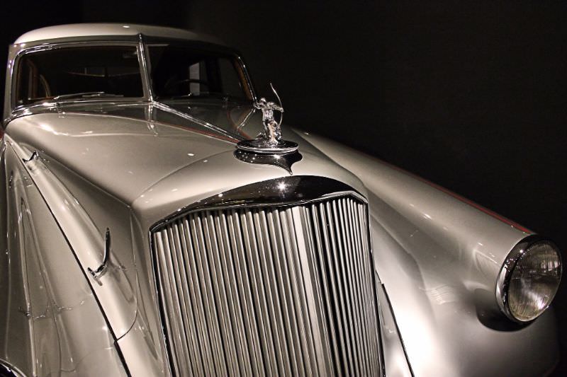 The Glistening Beauty: The Pierce-Arrow Silver Arrow of the 1930s Vehicles &; Transportation