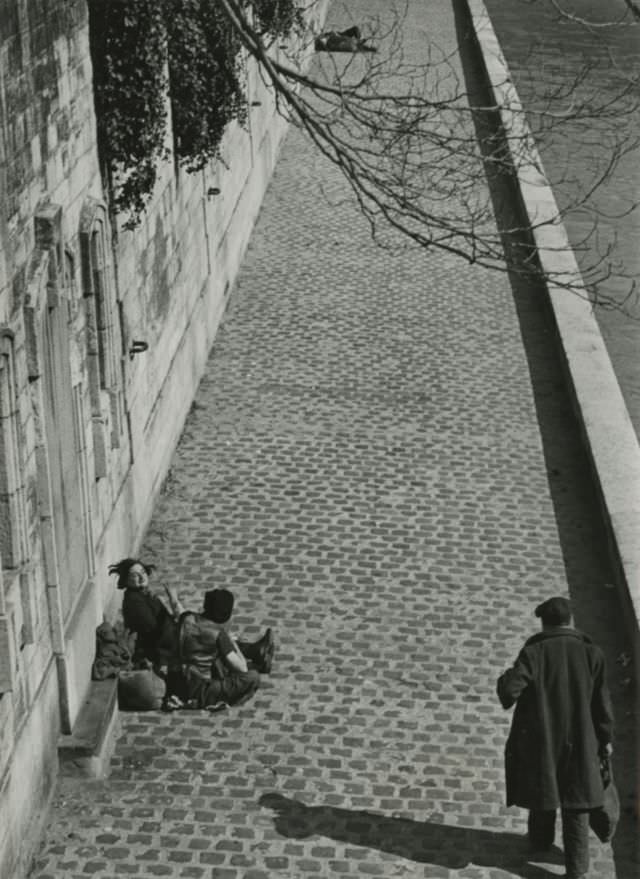 #2 Paris, 1948.