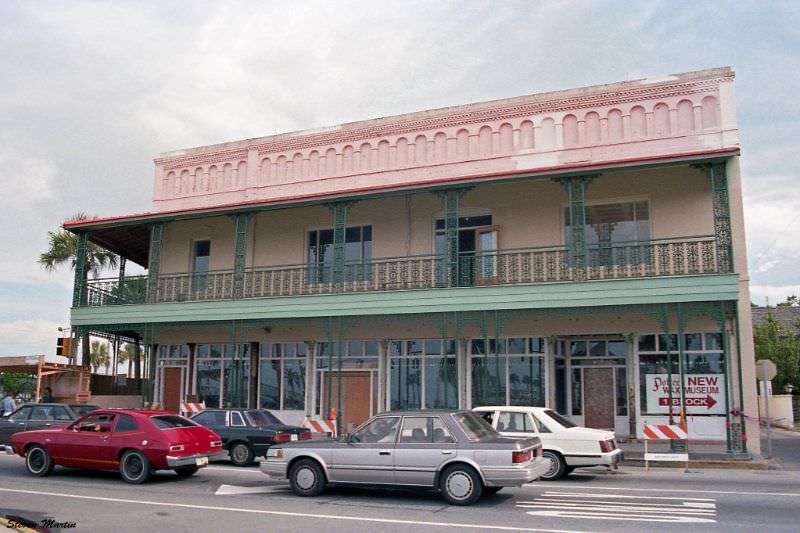 #18 Plaza Building, St. Augustine, 1986