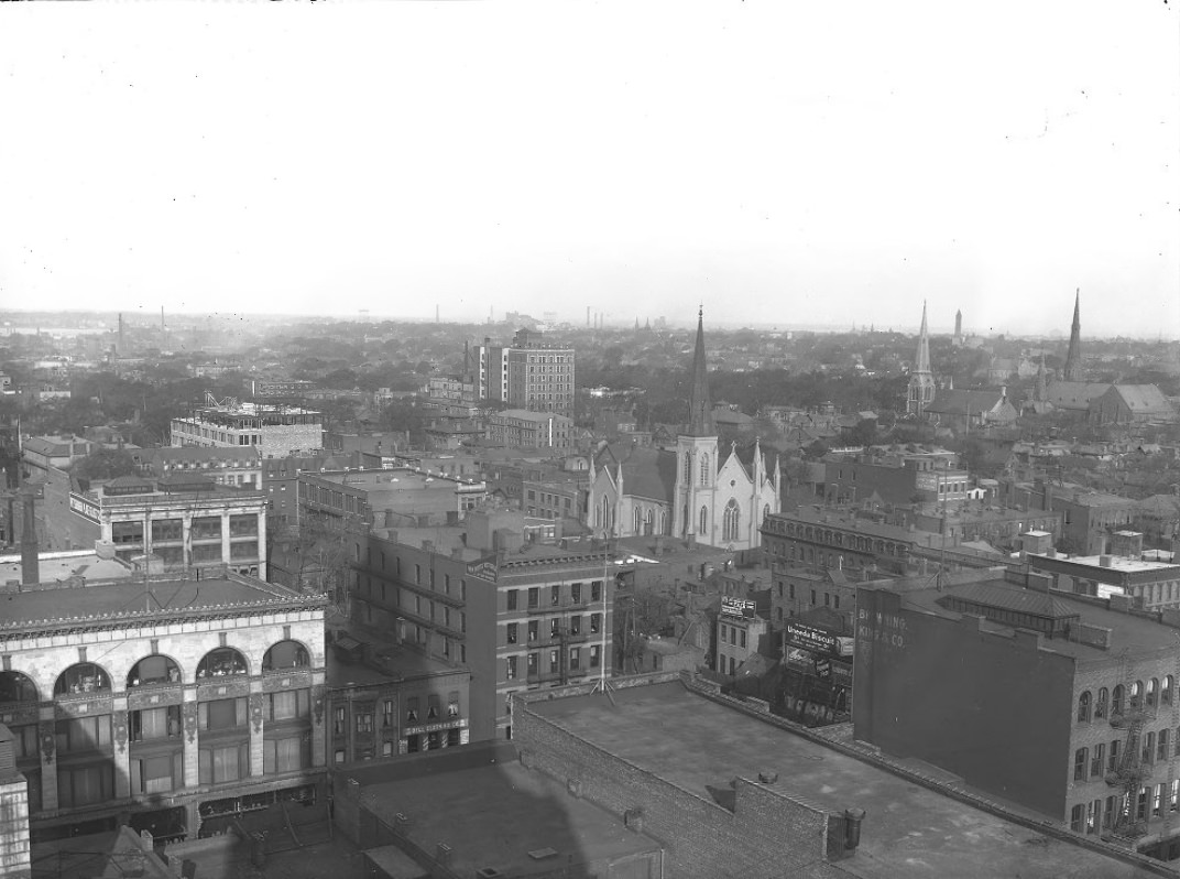 #132 Saint Louis City from a Roof, 1900