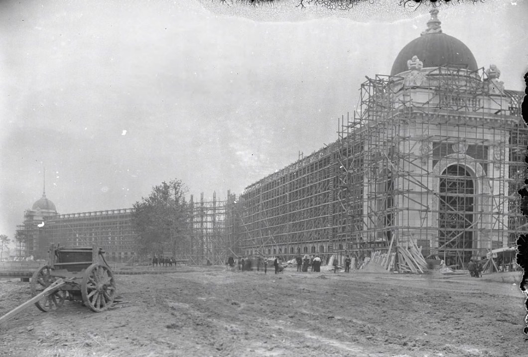 #134 Construction of the Palace of Varied Industries, 1900