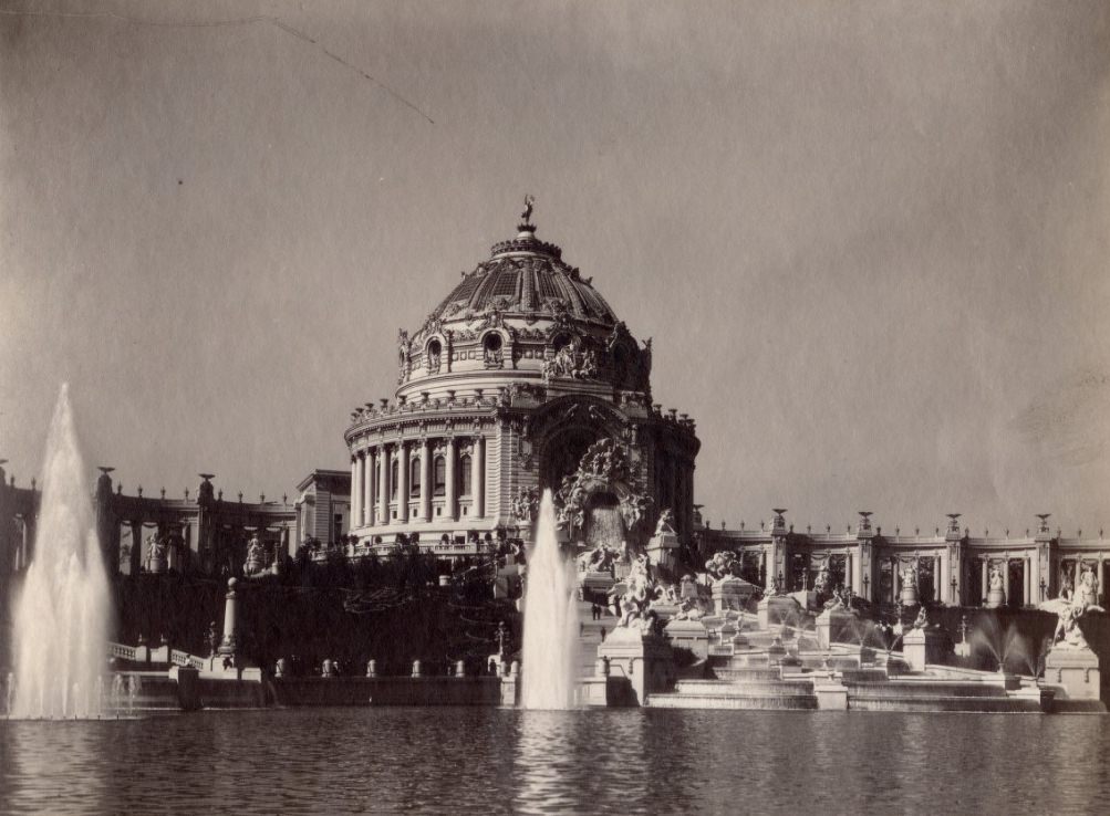 #35 Festival Hall at the 1904 World’s Fair. The image includes the Cascades running down Art Hill to the Grand Basin as well as various fountains and statues.