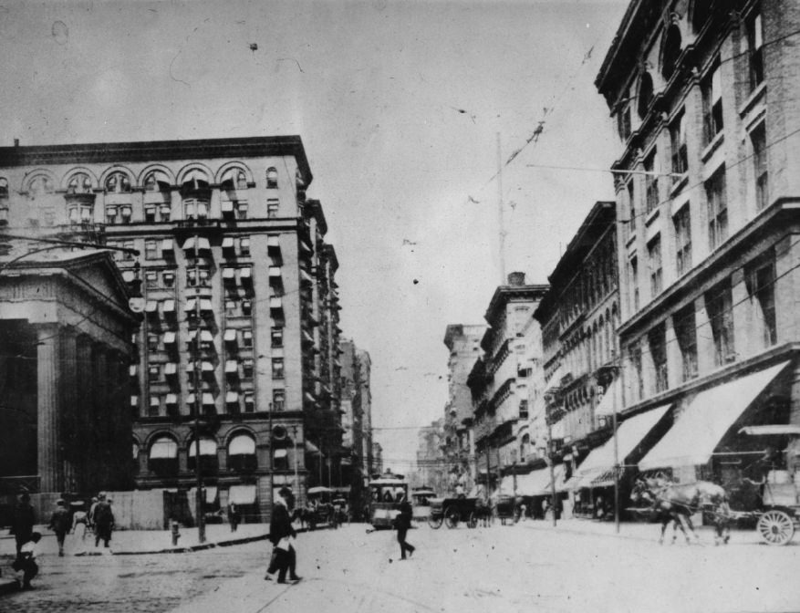 #8 Fourth street, looking north from Market, 1903