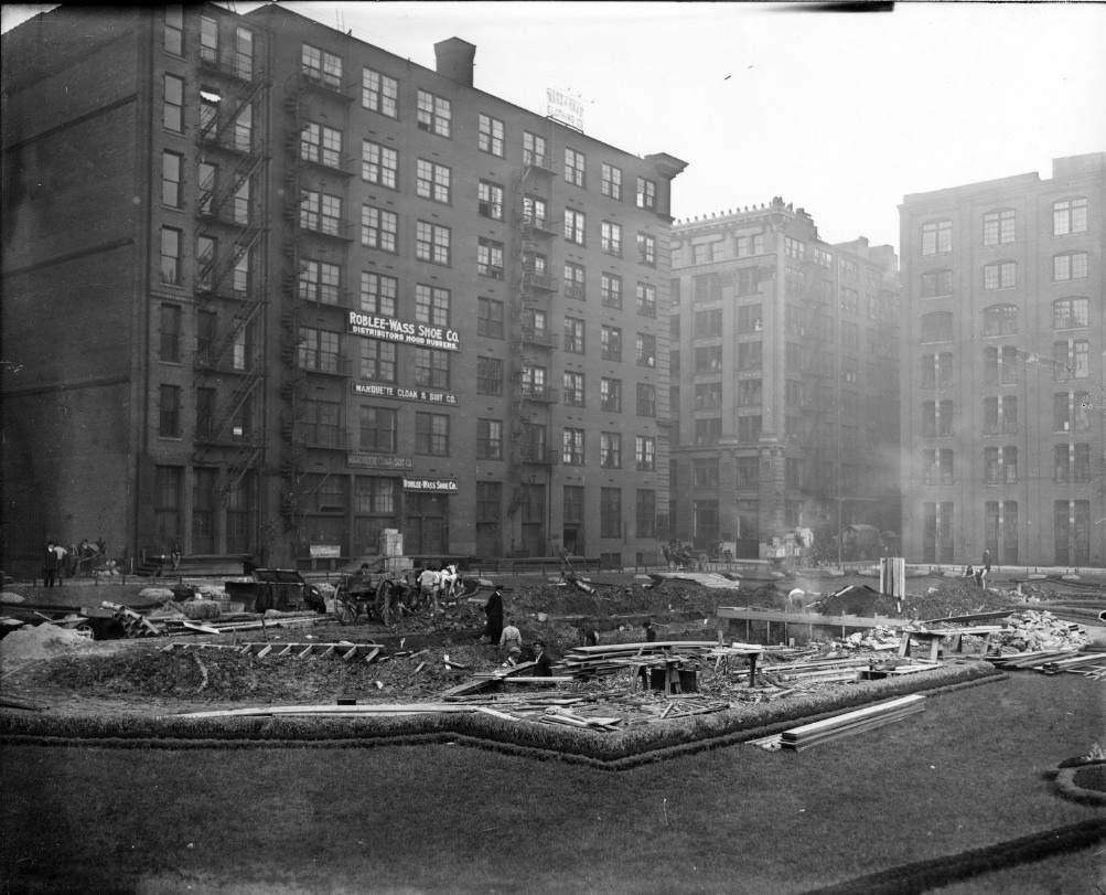#99 Lucas Gardens Park Construction, 1900
