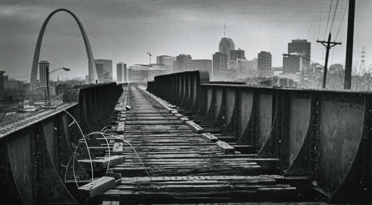 #99 The old railroad bed on Eads Bridge that may be used for a light rail system, 1985