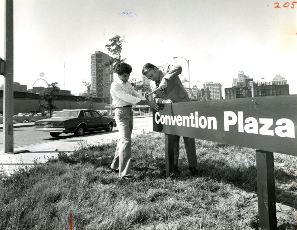 #113 Sign Of The Times, 1980