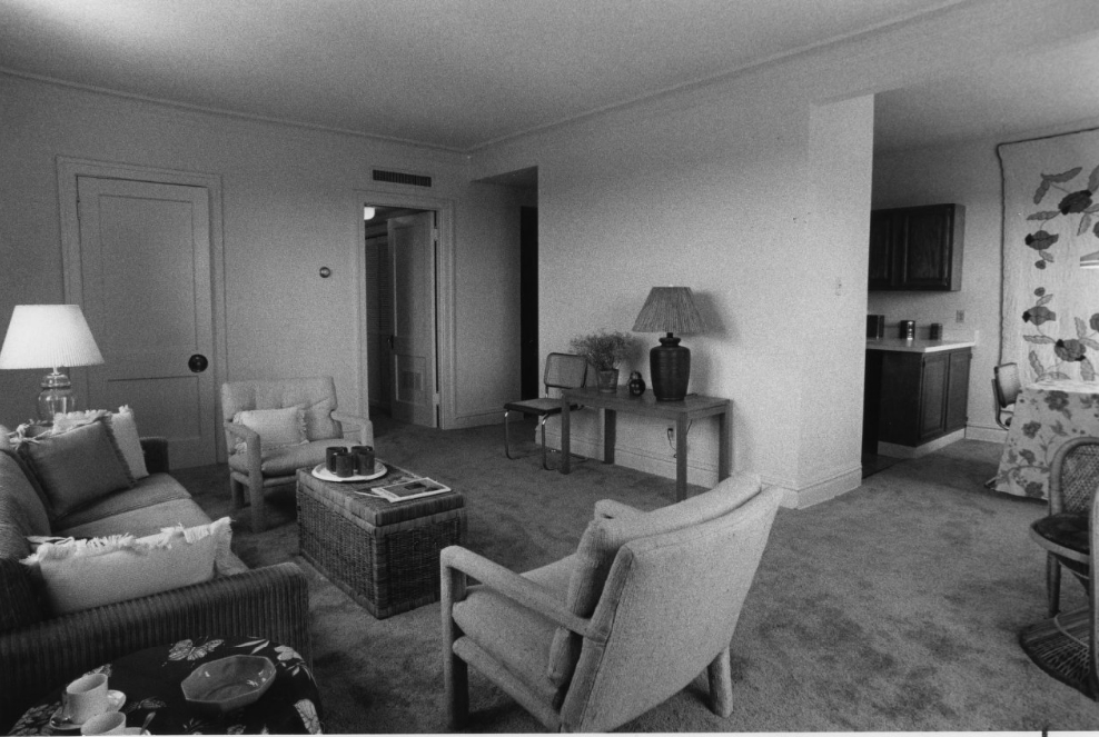 #49 Versailles Apartments – Sitting room, 1981