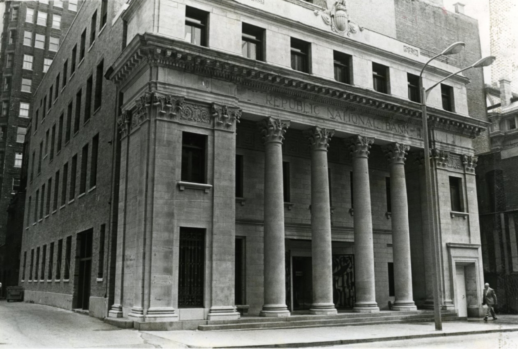 #54 Republic National Bank, 1980