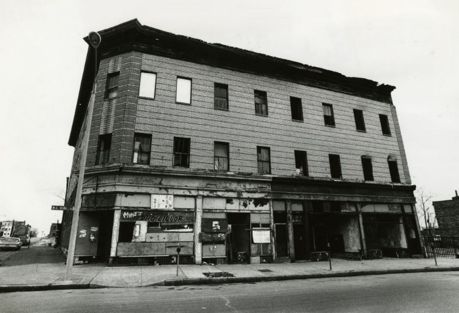 #73 Derelict Building, 1985
