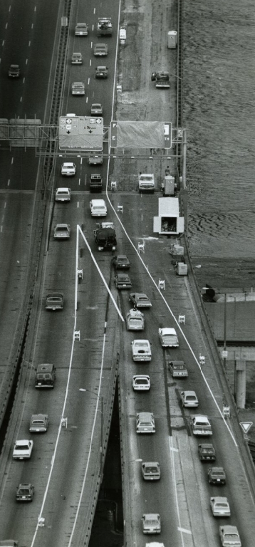 #75 Highway and I-55 Crossing The Poplar Street Bridge, 1986