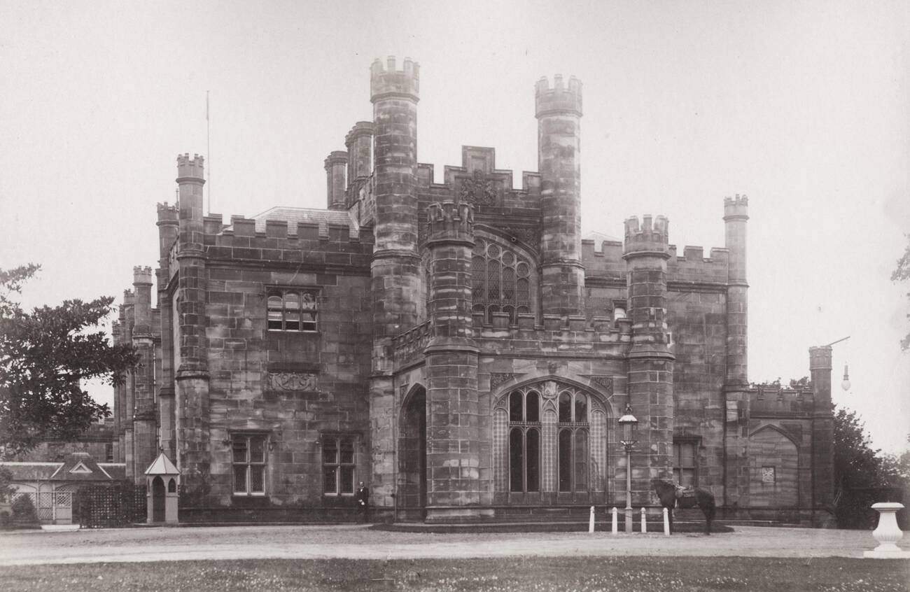 #58 Sydney, Government House. 1890s