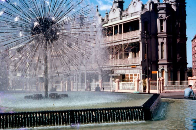 Alamein Fountain, Kings Cross