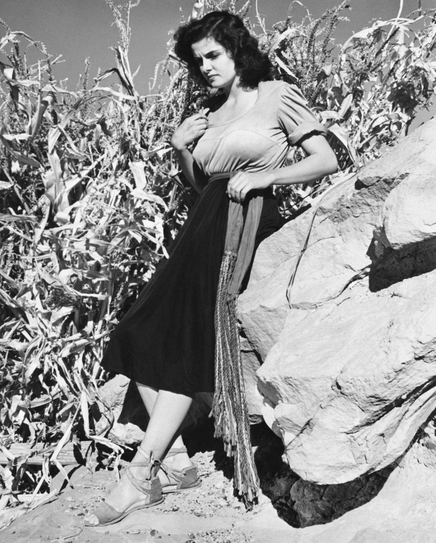 Jane Russell in a scene from ‘The Outlaw,’ 1943