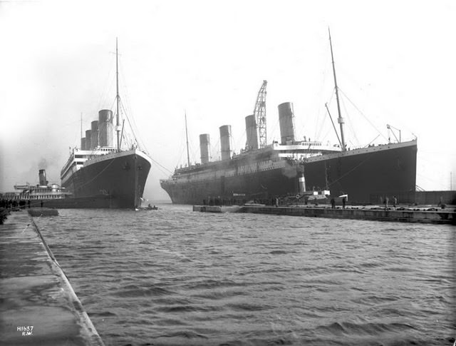 Building the Unsinkable: The Story of the Titanic&;s Construction and Rise to Fame Inventions