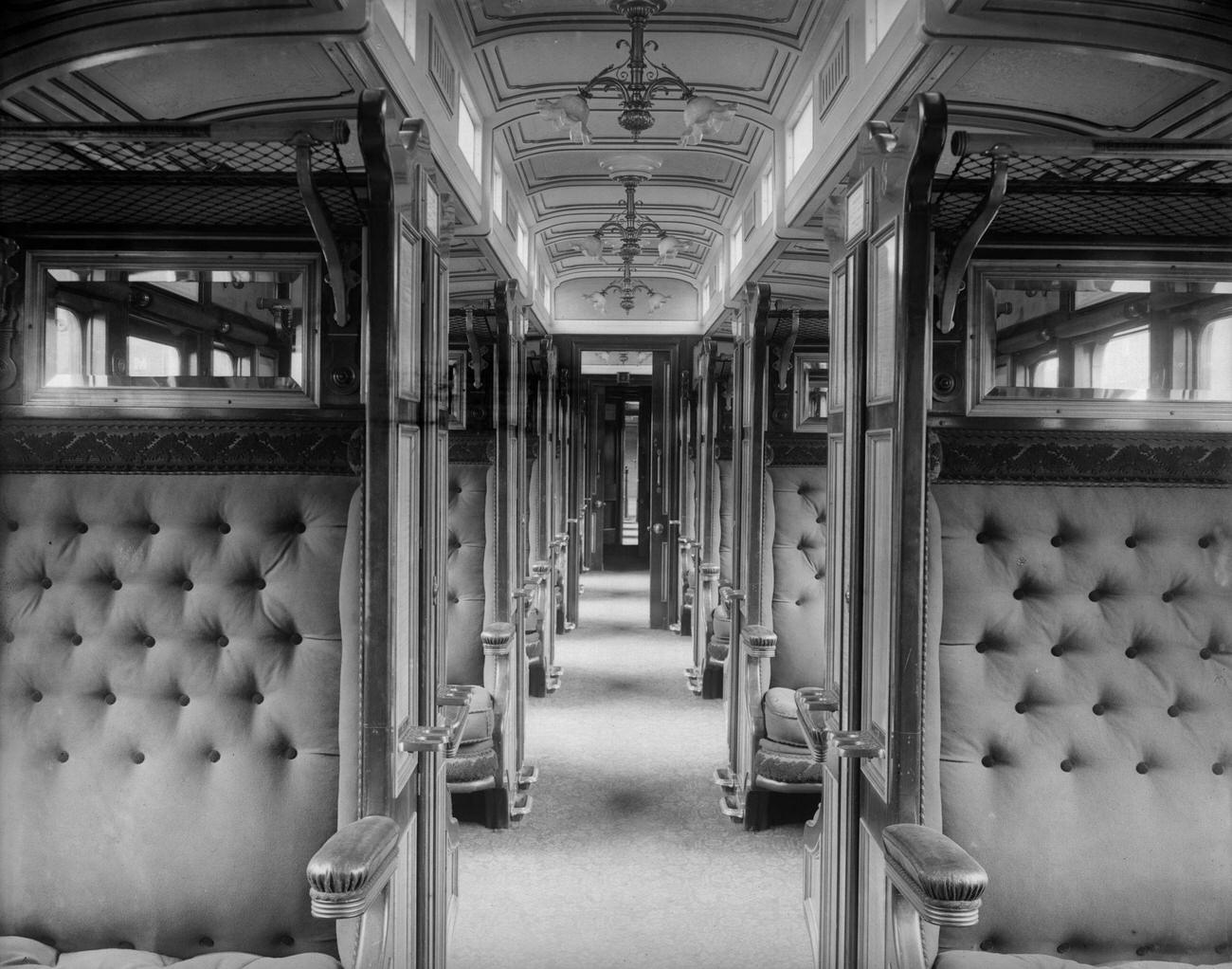 Interior of a Great Western Railway’s buffet saloon car.