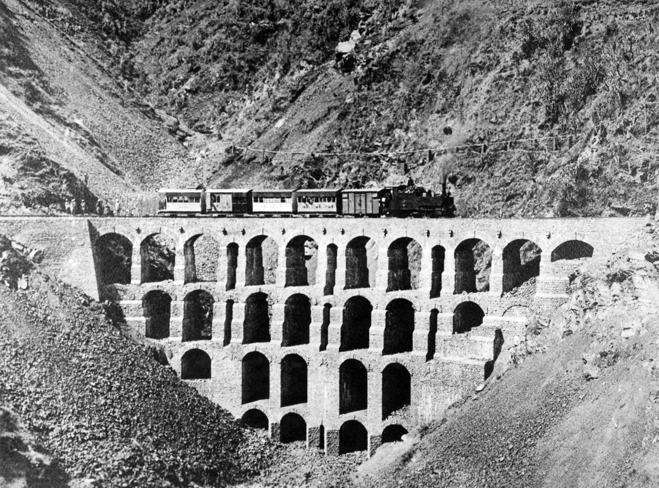 A remarkable bridge known as a “Gallery” on the Kalka-Simla Railway.