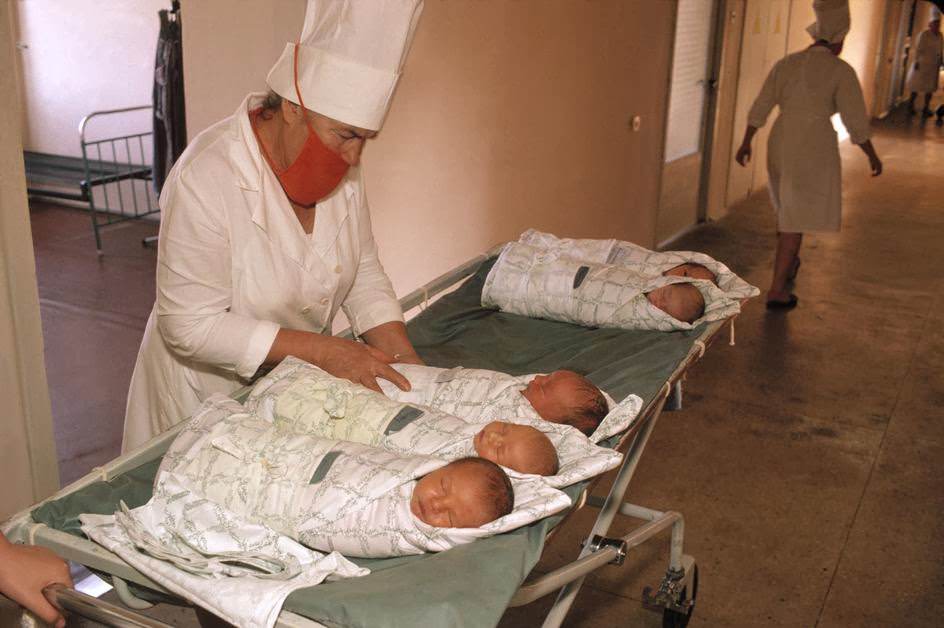 #32 The maternity ward in Chernivtsi.