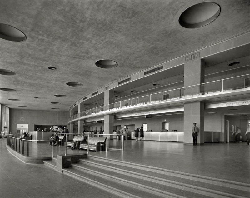 #27 Interior of waiting room showing ticket counter of National Airport, Arlington County, Virginia, 1941