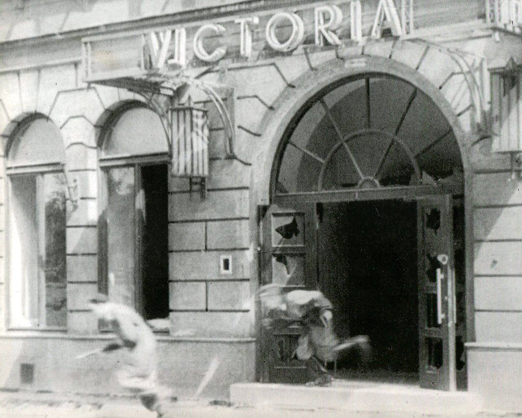 #1 The Victoria Hotel on Jasna Street was in insurgent hands within the first hour of the uprising and soon became their headquarters.