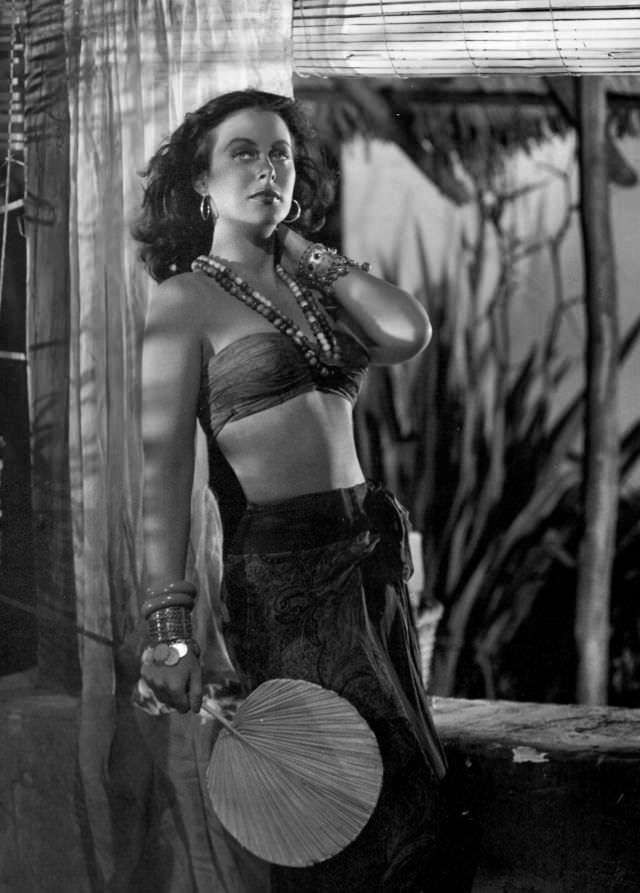 Journey to the Heart of Darkness: Fabulous Photos of Hedy Lam in White Cargo 1942 Movies