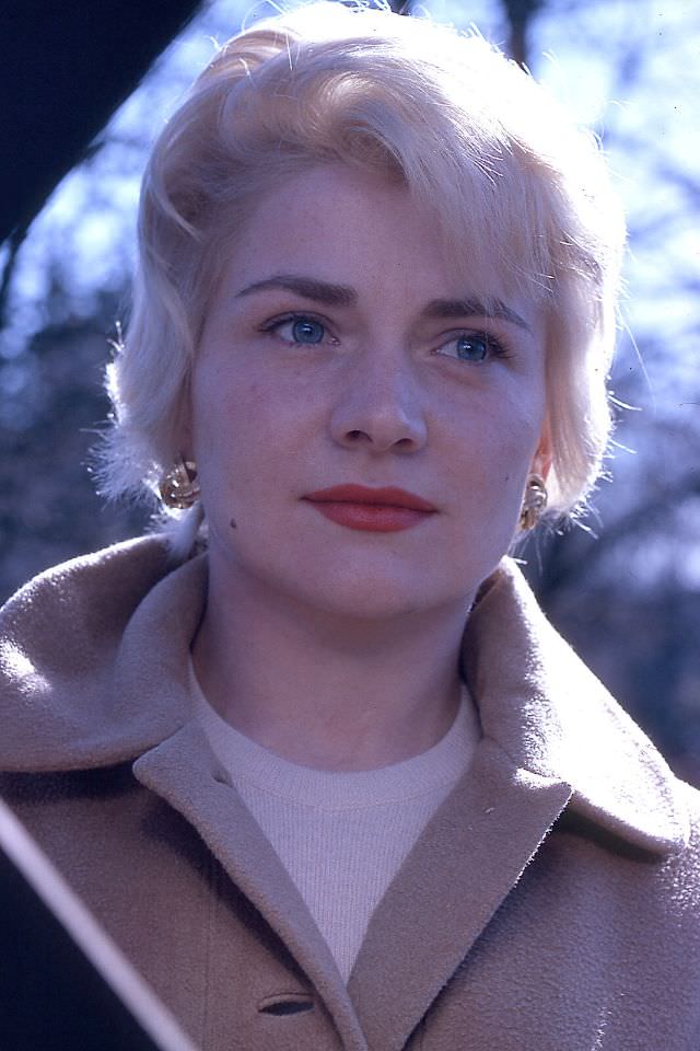 #35 Arlene Smith, February 1962