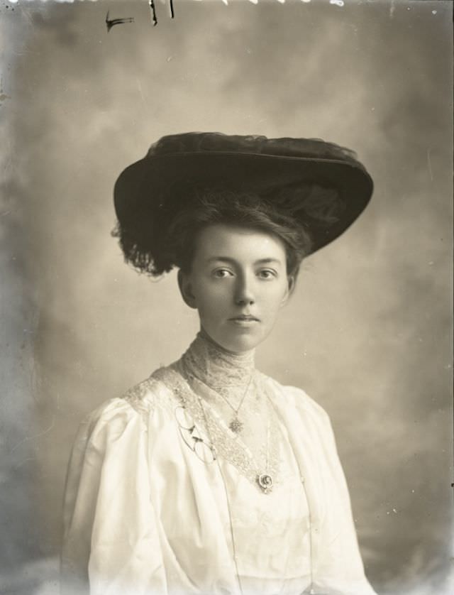 Mrs M Beaumont poses for a portrait on October 26, 1906