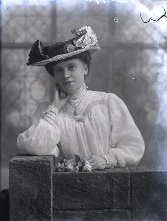 #102 Miss Botting poses for a portrait on September 28, 1907