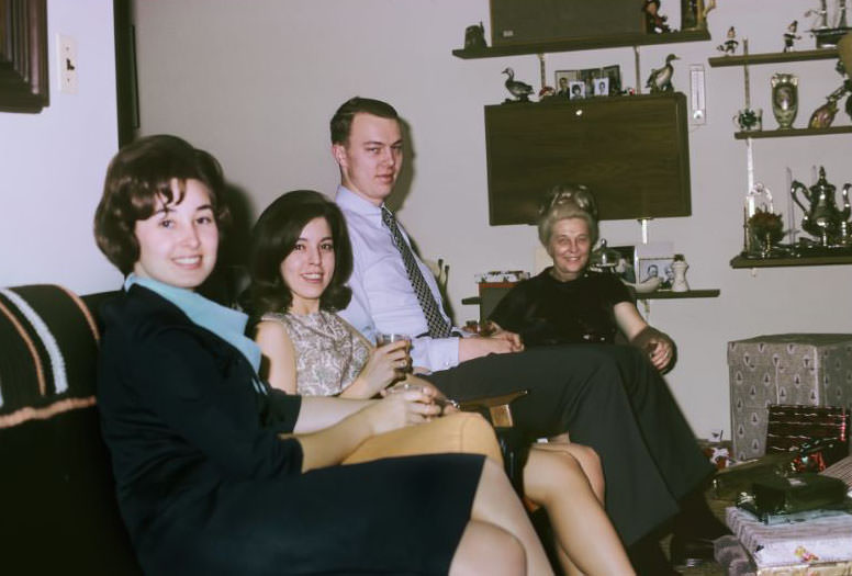 #49 Christmas, Michigan, 1967